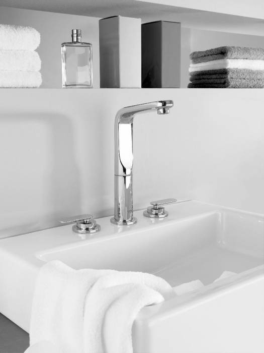 Смеситель для раковины GROHE Veris 20180000. Фото