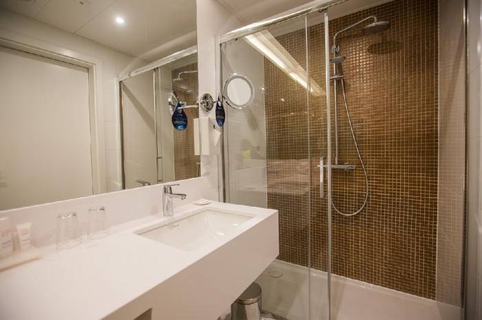 GROHE 27420001 Euphoria Душевая система с термостатом для душа 390 мм. Фото